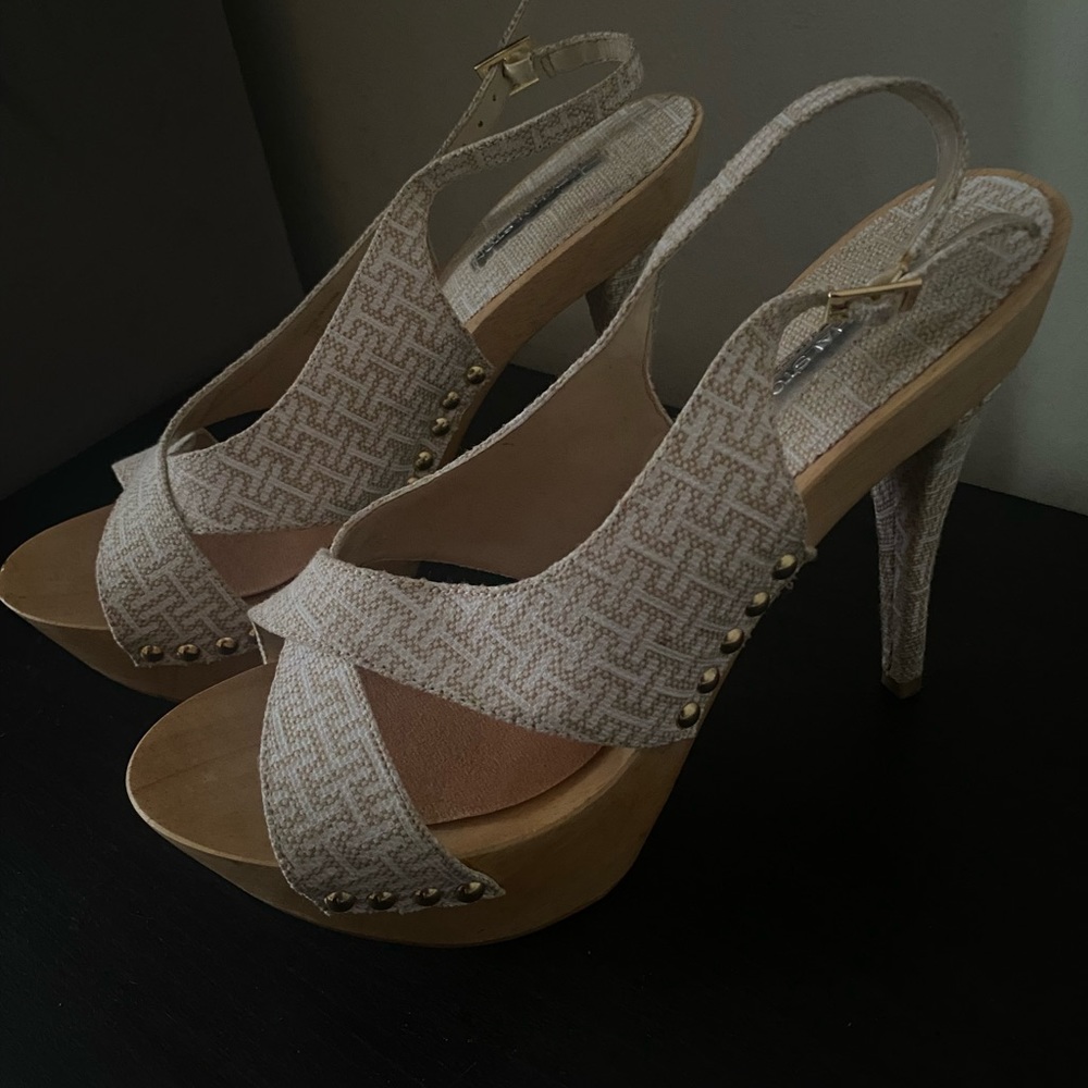 Halston Heels